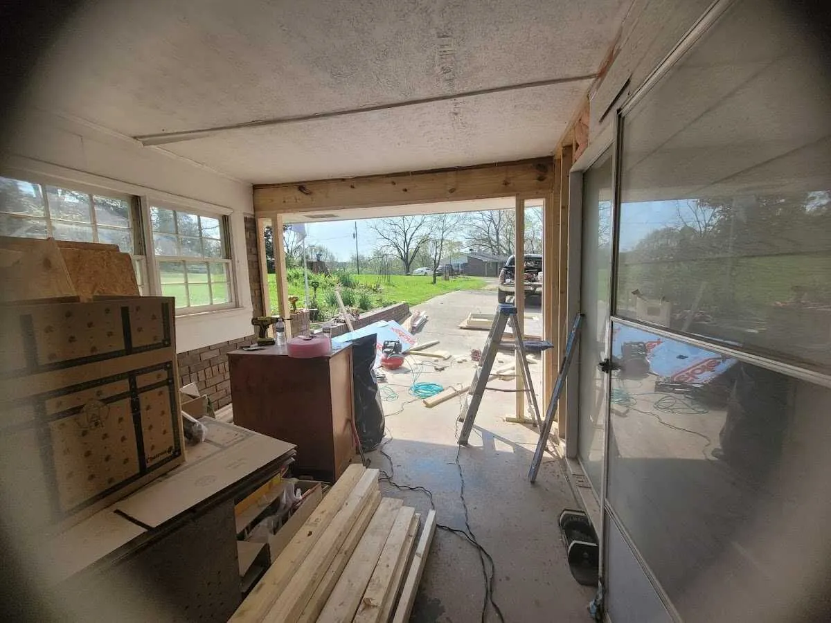 Air movers and dehumidifier for Drying & Dehumidification in Warwick